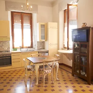 dimora-altemura.it-tuscanyhotel.com/