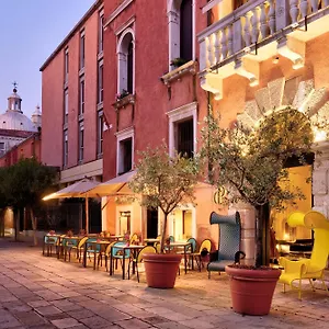 Ca' Pisani **** Venedig