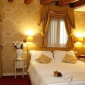 Casa Dei Cavalieri , Venedig Italien