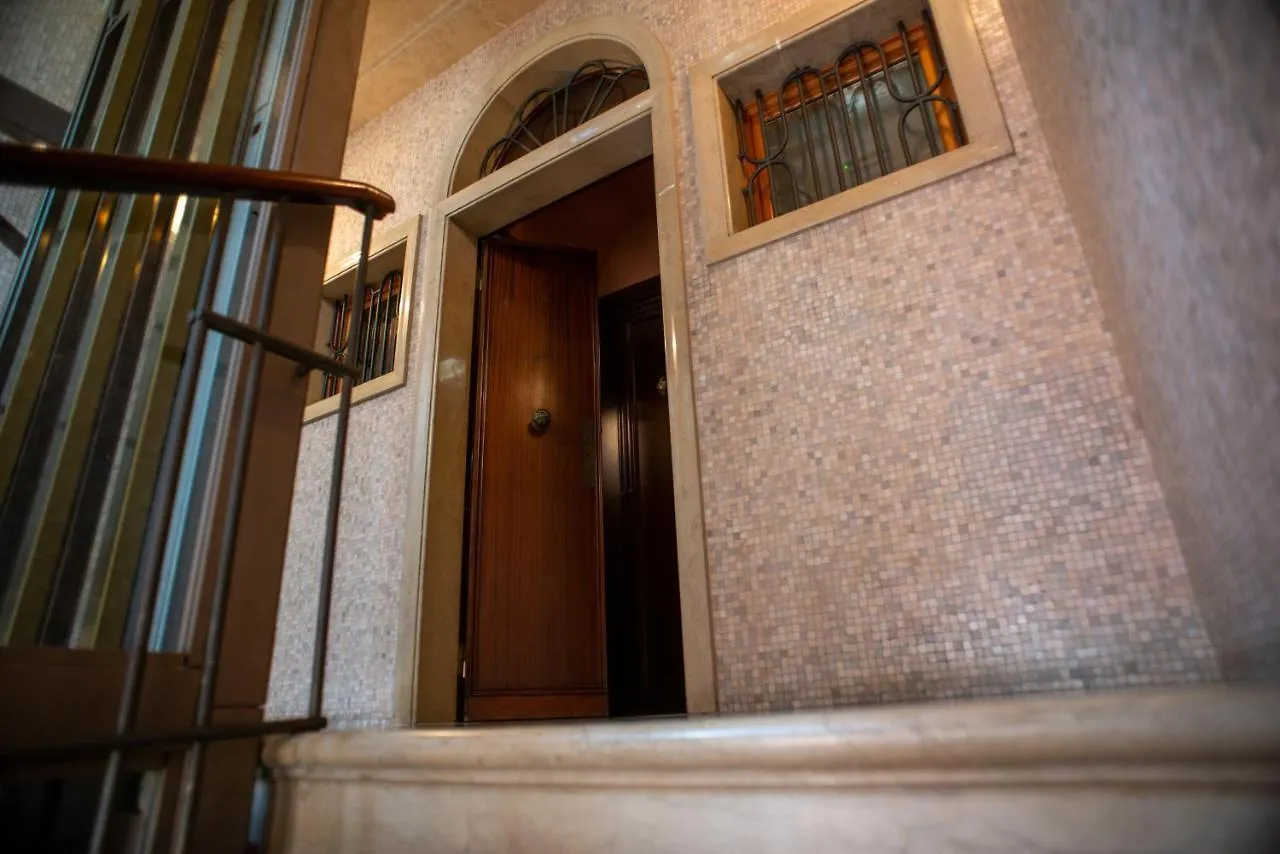 Palazzina Fortuny Venedik