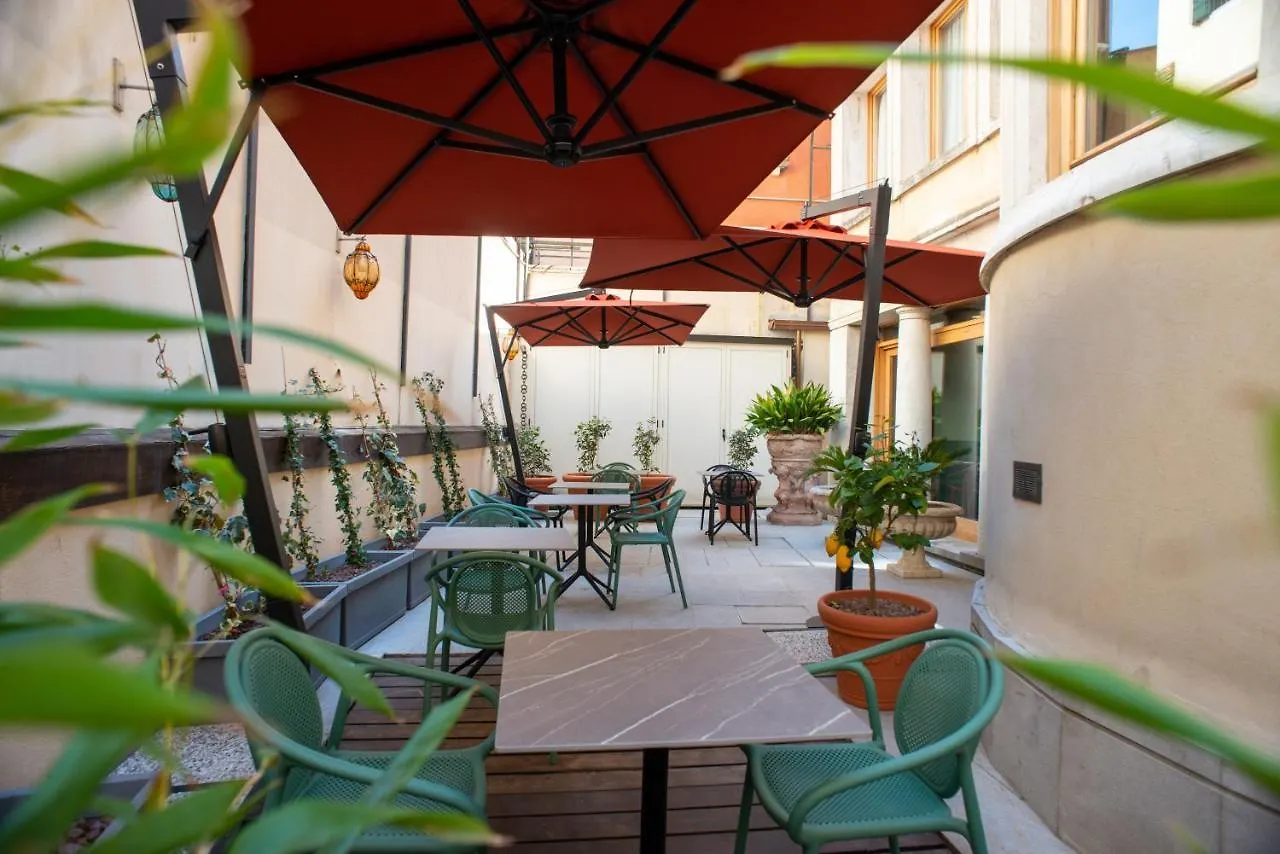 Oda ve Kahvaltı Palazzina Fortuny Venedik