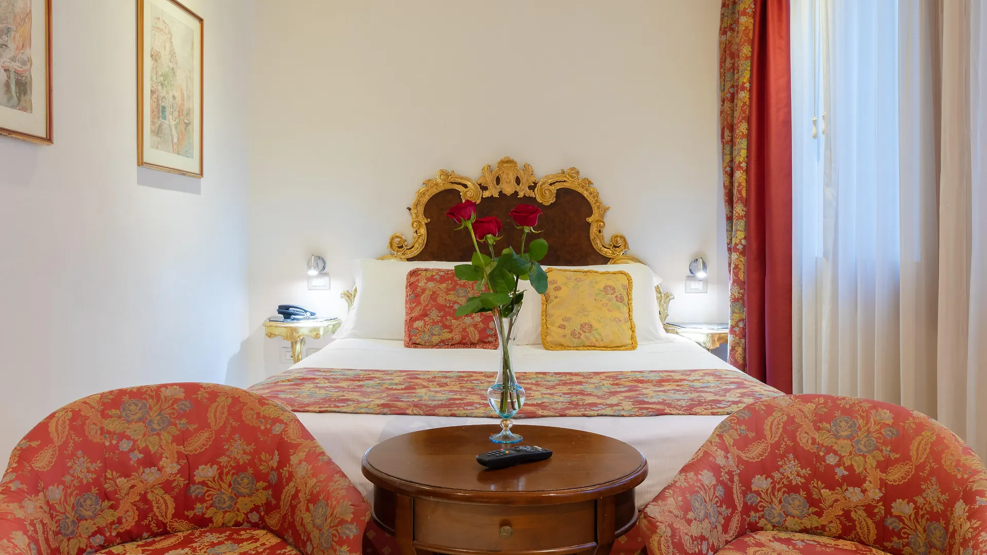 Palazzina Fortuny Venedik 3*,
