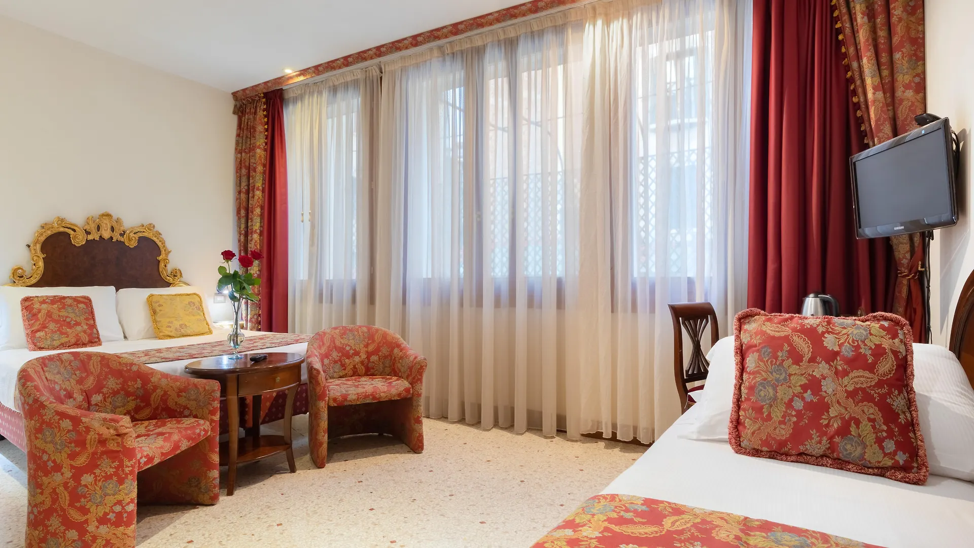 *** Oda ve Kahvaltı Palazzina Fortuny Venedik İtalya